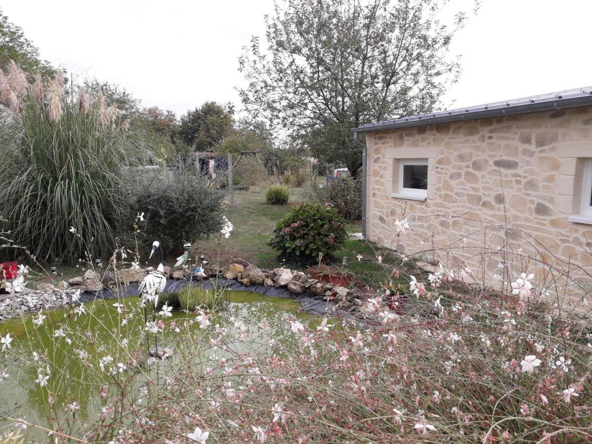 Ferienwohnung Charmant Studio 35M² Au Calme Proche Du Circuit Saint-Gervais en-Belin Exterior foto